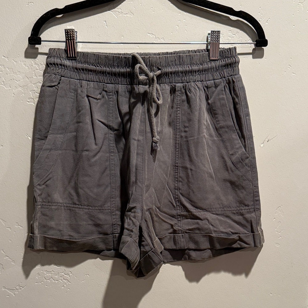 Mystree Gray Women's Shorts
